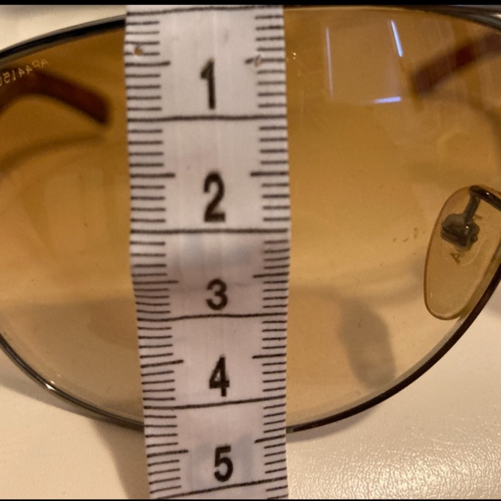🔻🕶🔻AUTHENTIC PRADA SUNGLASSES🔻🕶🔻 - Picture 9 of 14